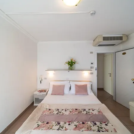 Hotel Ancora Rimini