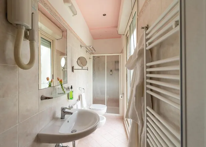 ホテル Ancora リミニ