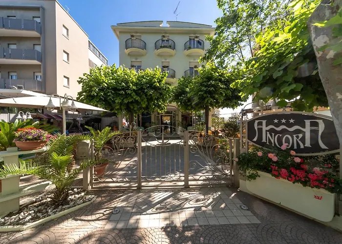 Ancora 3*